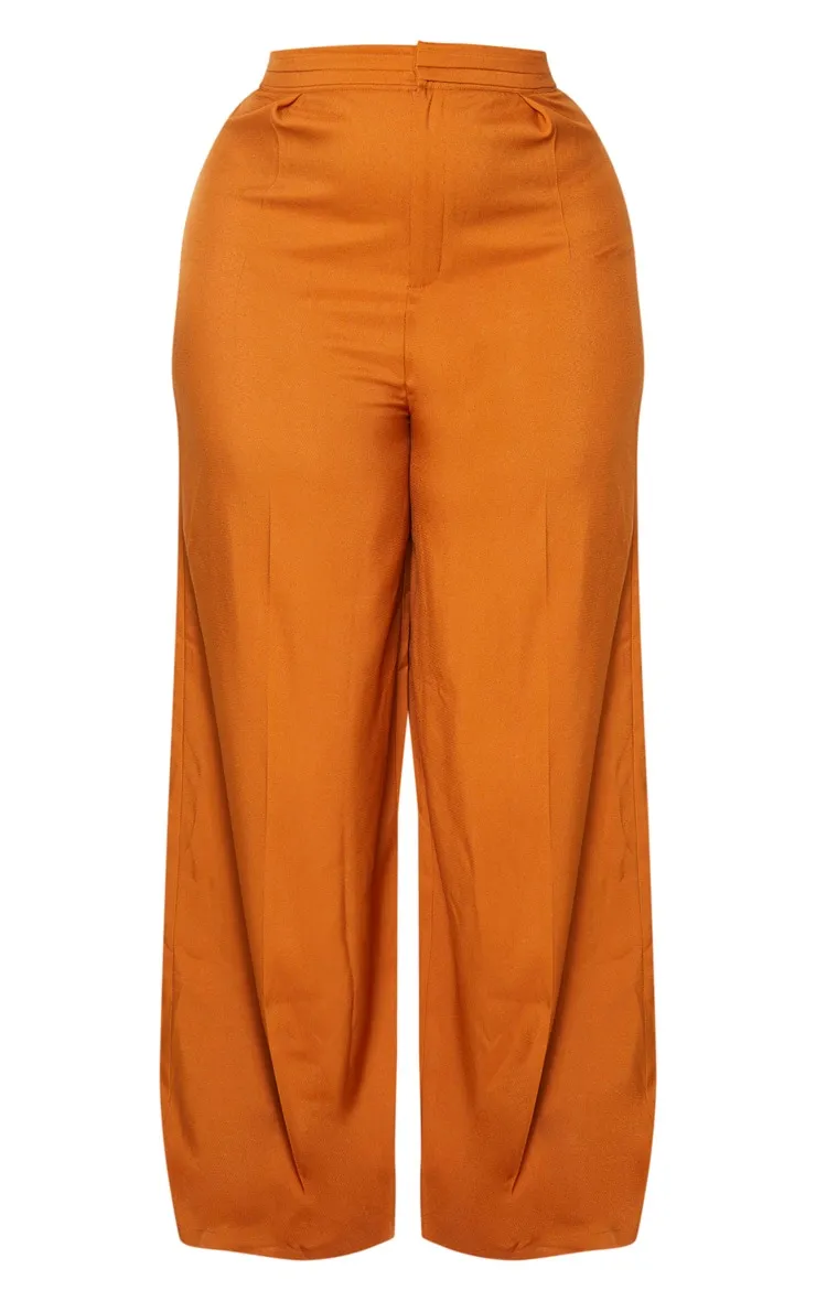 Plus Rust Pleat Detail Wide Leg Trousers sold by Pretty Little Thing product image thumbnail 3