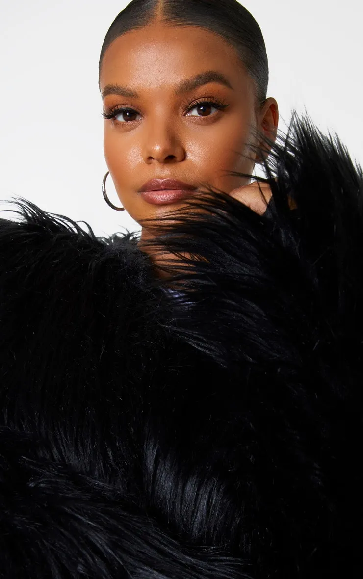 Plus Amaria Black Shaggy Faux Fur Jacket sold by Pretty Little Thing product image thumbnail 4