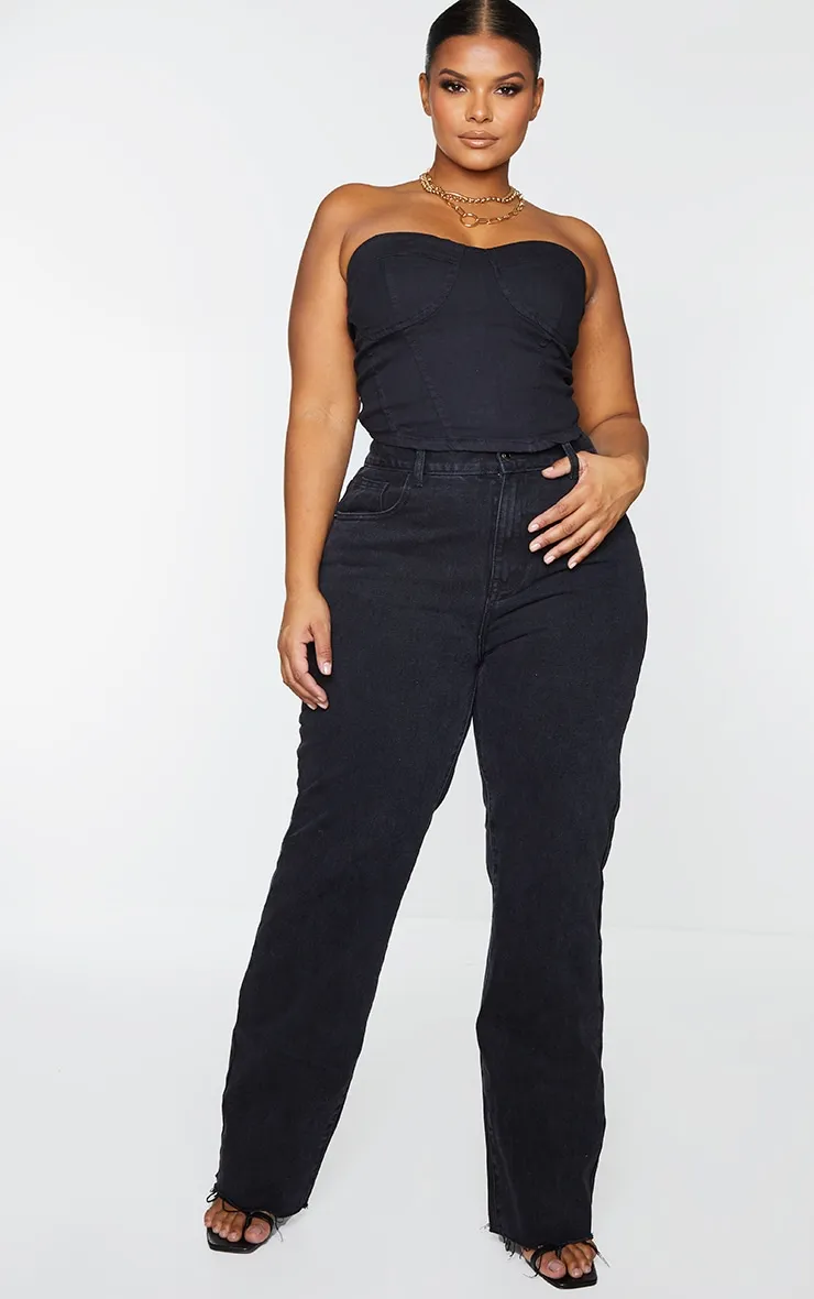 PRETTYLITTLETHING Plus Black Long Leg Straight Jeans sold by Pretty Little Thing