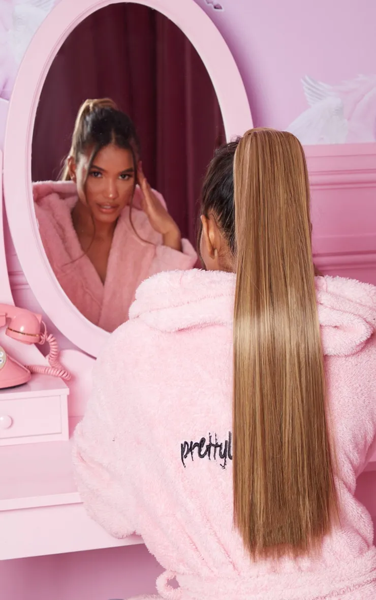 LullaBellz Grande Lengths 26" Straight Wraparound Pony Mellow Brown sold by Pretty Little Thing product image thumbnail 2