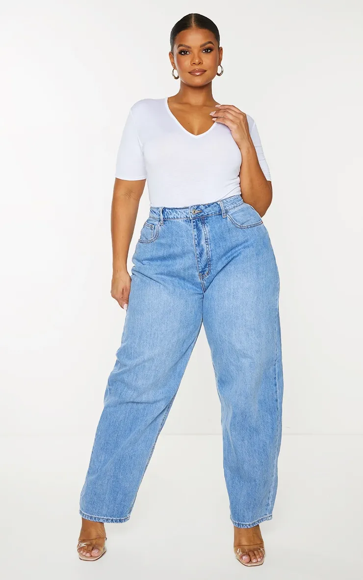 PRETTYLITTLETHING Plus Light Blue Wash Boyfriend Jeans sold by Pretty Little Thing