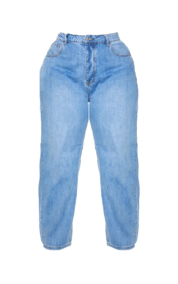 PRETTYLITTLETHING Plus Light Blue Wash Boyfriend Jeans sold by Pretty Little Thing product image thumbnail 5