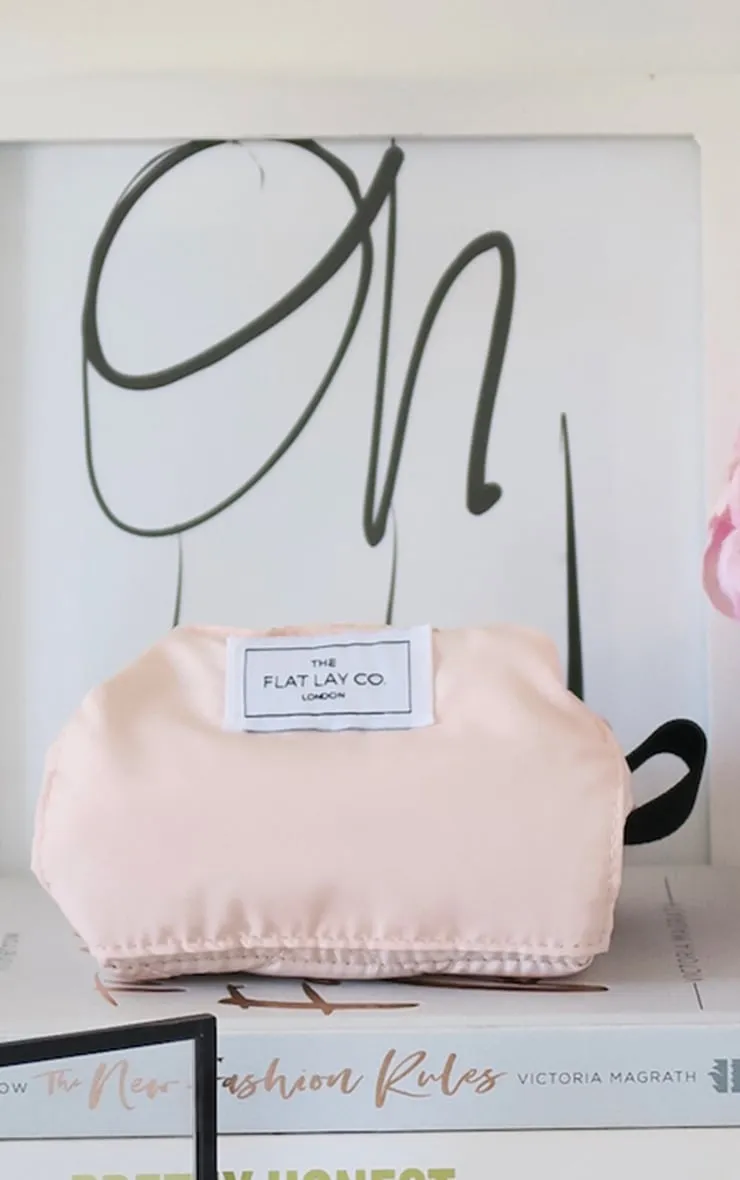 The Flat Lay Co Blush Pink Makeup Bag sold by Pretty Little Thing product image thumbnail 5