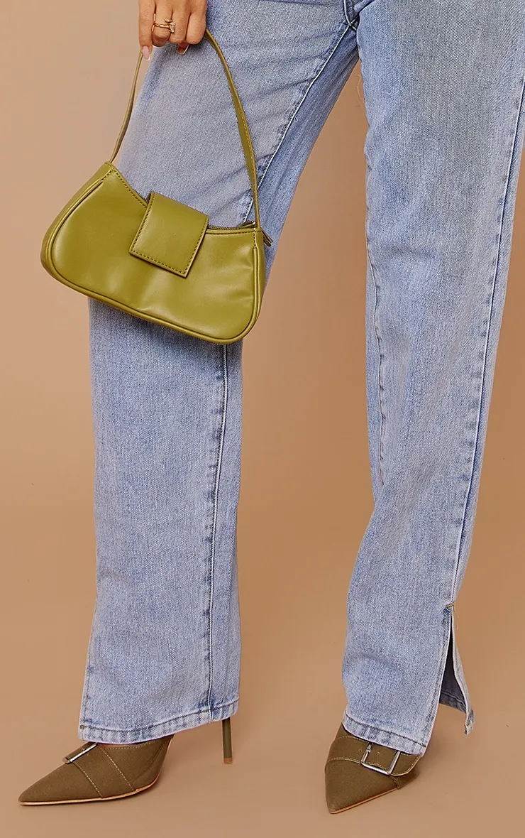 PRETTYLITTLETHING Petite Light Blue Split Hem Jeans sold by Pretty Little Thing product image thumbnail 4