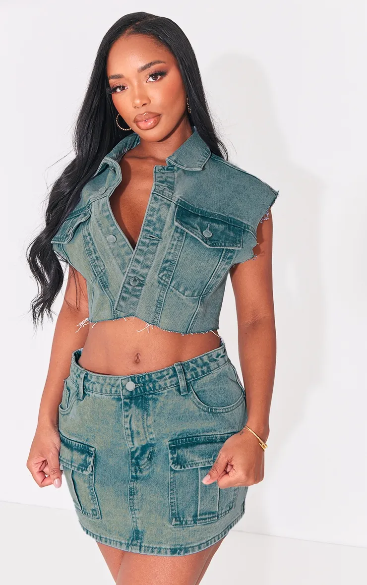 Shape Vintage Wash Washed Denim Raw Hem Edge Cropped Jacket sold by Pretty Little Thing