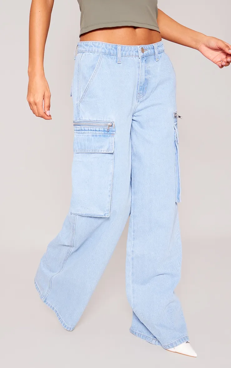 Light Blue Wash Pocket Zip Detail Wide Leg Jeans sold by Pretty Little Thing product image thumbnail 2