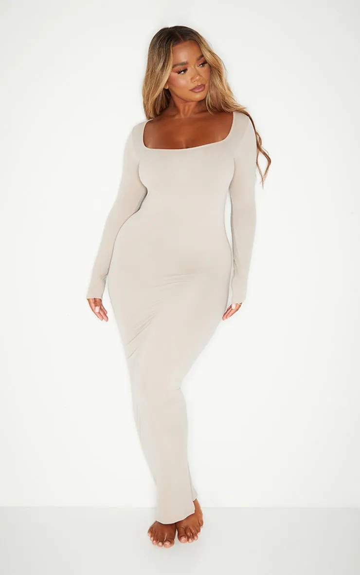Shape Taupe Stretch Seamless Long Sleeve Maxi Dress sold by Pretty Little Thing product image thumbnail 3