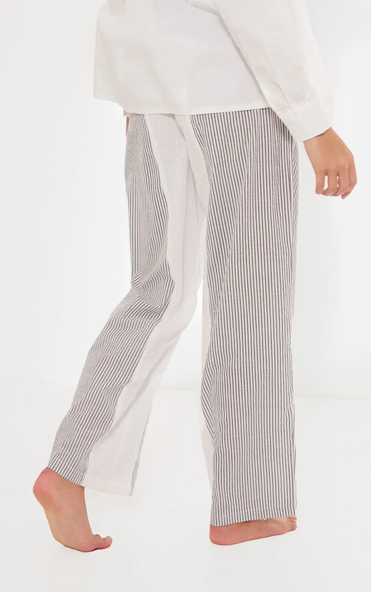 Black Contrast Pinstripe Linen Look Trousers sold by Pretty Little Thing product image thumbnail 3