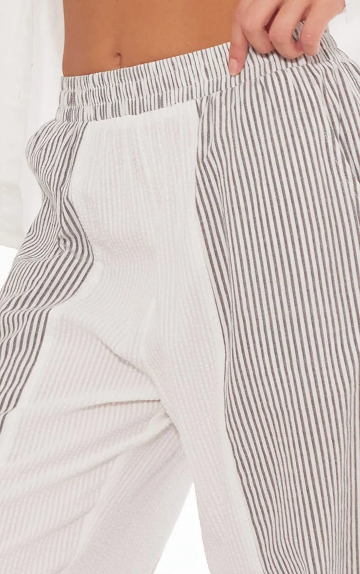 Black Contrast Pinstripe Linen Look Trousers sold by Pretty Little Thing product image thumbnail 4