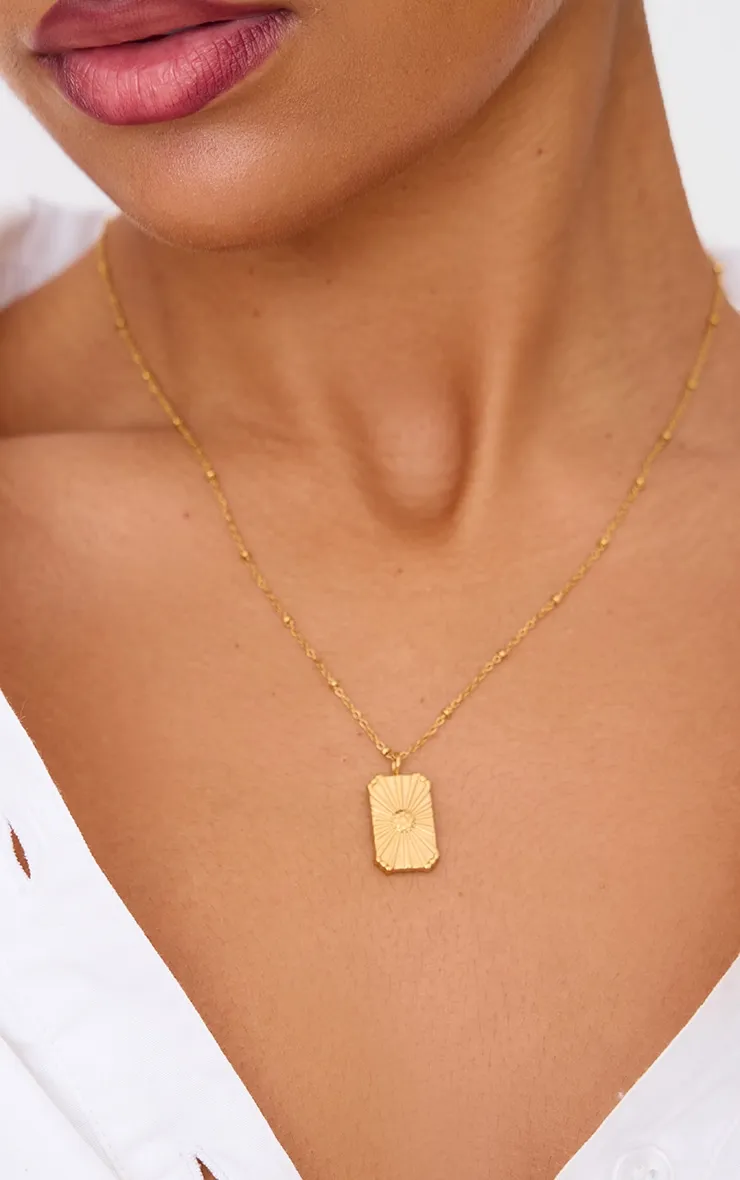 Gold Water Resistant Flower Pendant Necklace sold by Pretty Little Thing product image thumbnail 2