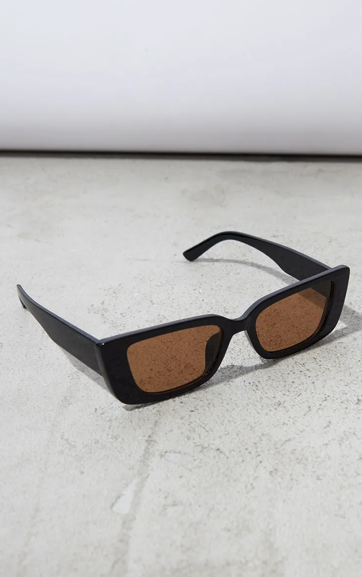 Black Tinted Lens Flared Rectangular Frame Sunglasses sold by Pretty Little Thing product image thumbnail 2