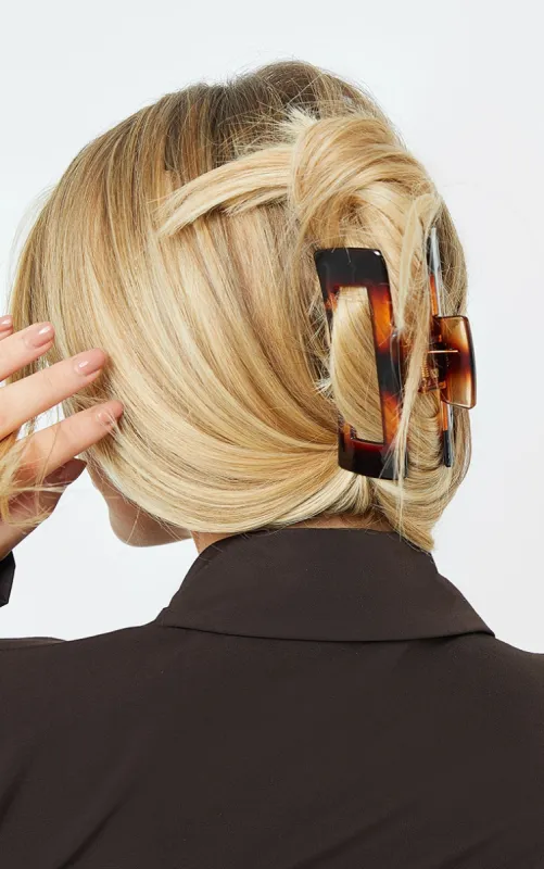 Tortoise Oversized Rectangle Cut Out Hair Clip made by Pretty Little Thing