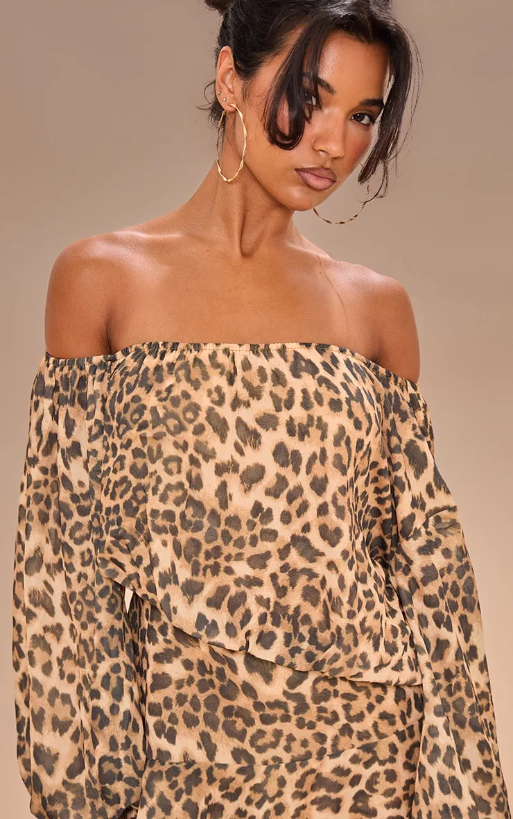 Leopard Chiffon One Shoulder Floaty Skort Playsuit sold by Pretty Little Thing product image thumbnail 4