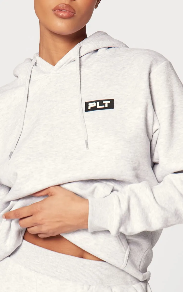 PRETTYLITTLETHING Ash Grey Logo Badge Detailed Oversized Hoodie sold by Pretty Little Thing product image thumbnail 4