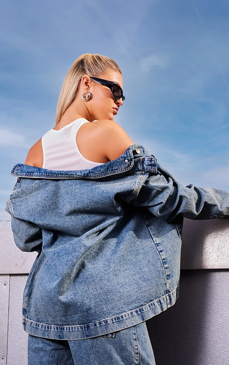 Vintage Wash Cargo Pocket Oversized Denim Jacket sold by Pretty Little Thing product image thumbnail 2