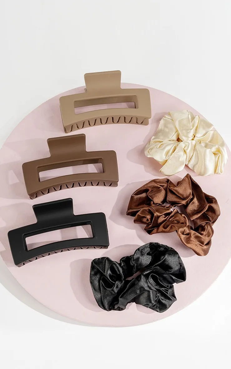 Brushworks Natural Hair Clip & Scrunchie Set sold by Pretty Little Thing