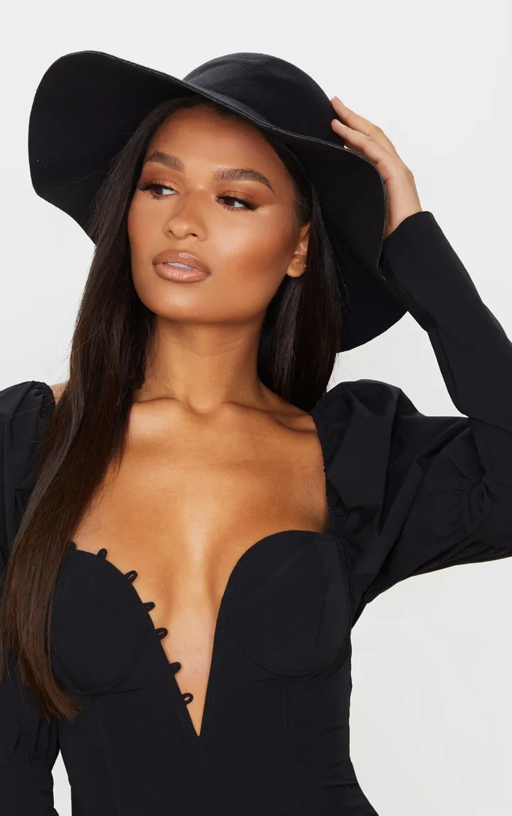 Black Floppy Hat sold by Pretty Little Thing