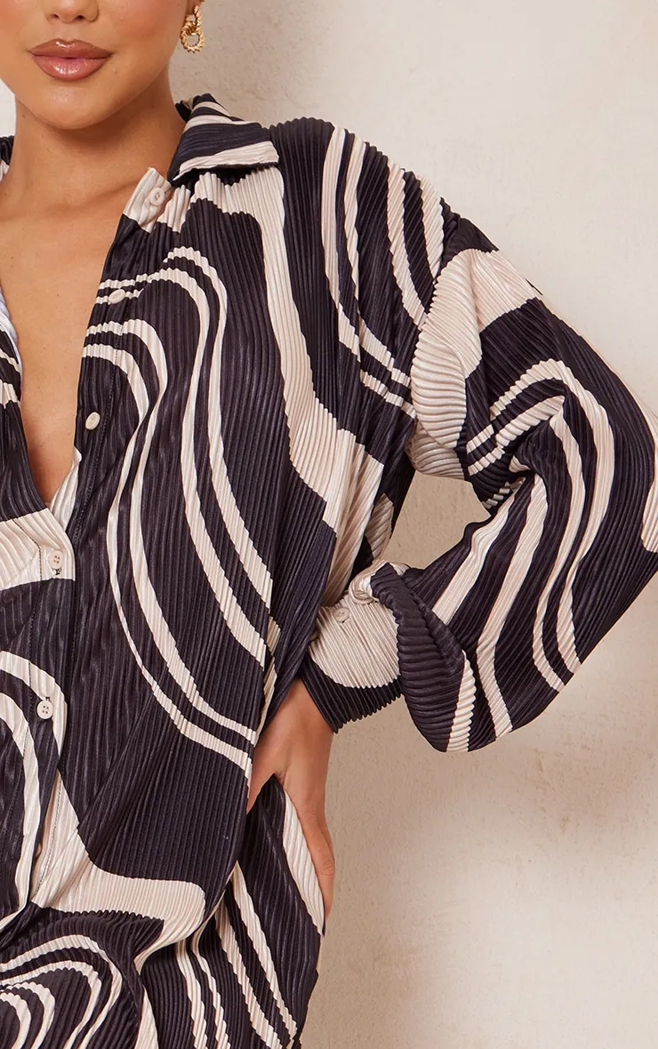 Black Swirl Print Plisse Frill Hem Shirt Dress sold by Pretty Little Thing product image thumbnail 4