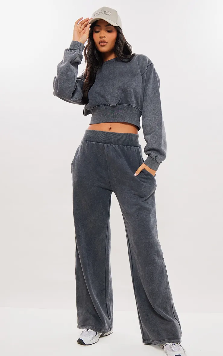 Tall Washed Charcoal Cropped Oversized Sweatshirt sold by Pretty Little Thing product image thumbnail 3