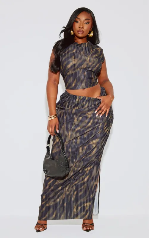 Plus Black Plisse Knot Front Maxi Skirt sold by Pretty Little Thing