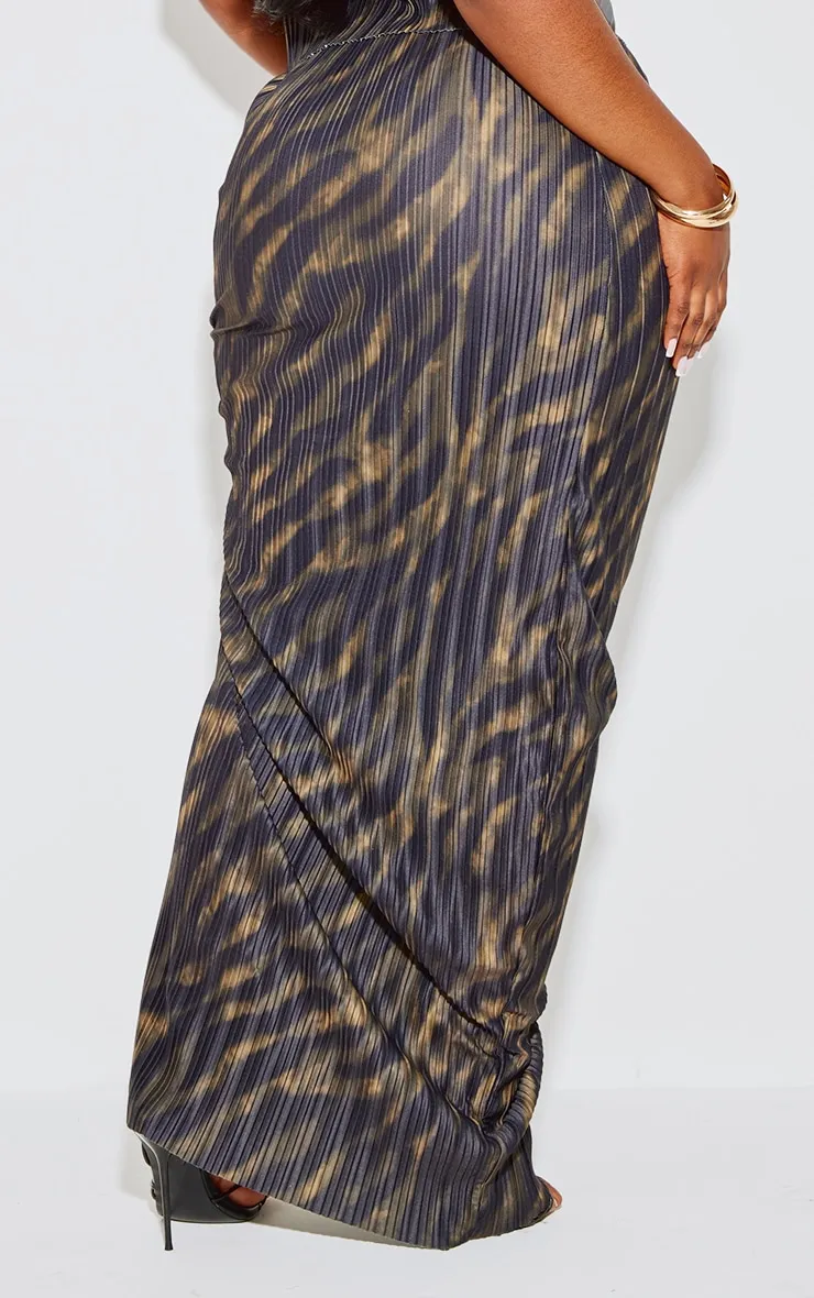 Plus Black Plisse Knot Front Maxi Skirt sold by Pretty Little Thing product image thumbnail 3