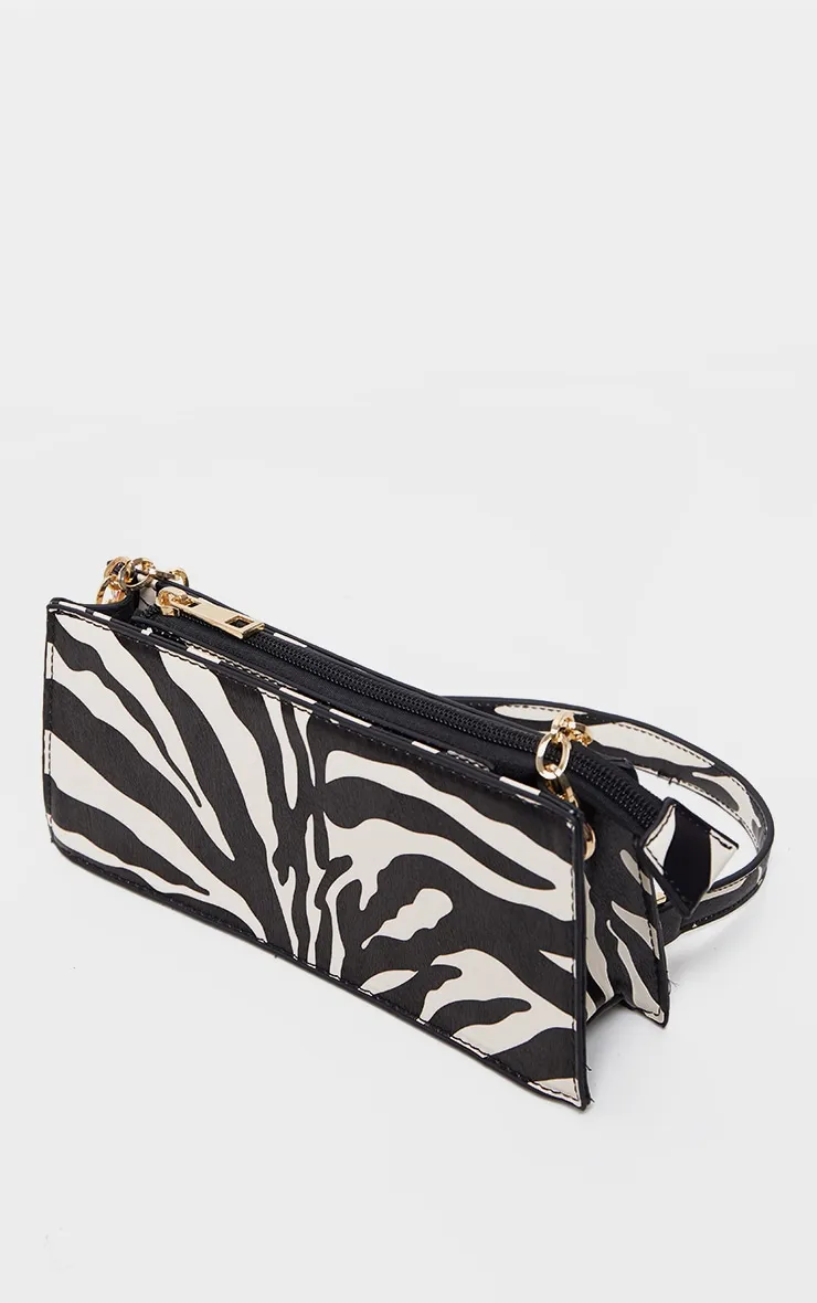 Zebra Chain Handle 90s Shoulder Bag sold by Pretty Little Thing product image thumbnail 3