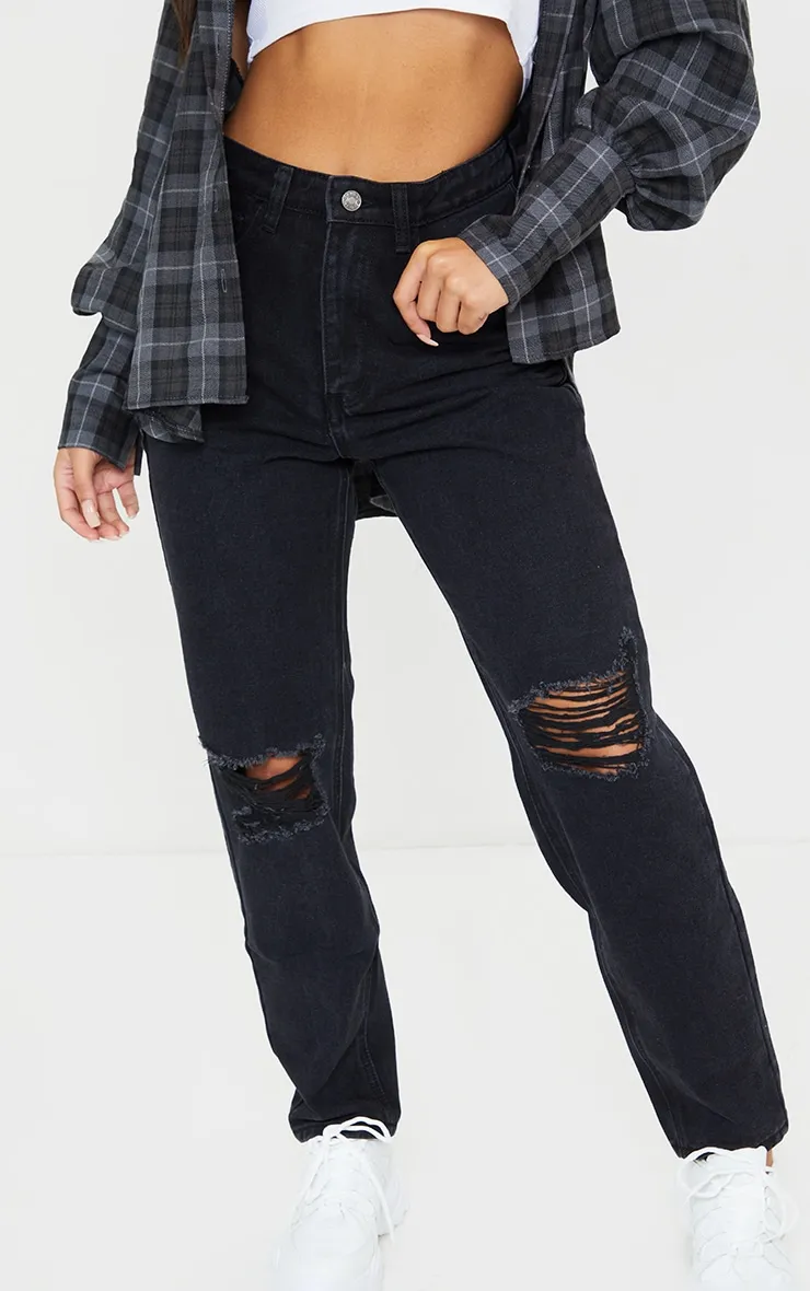 PRETTYLITTLETHING Washed Black Knee Ripped Mom Jeans sold by Pretty Little Thing product image thumbnail 2