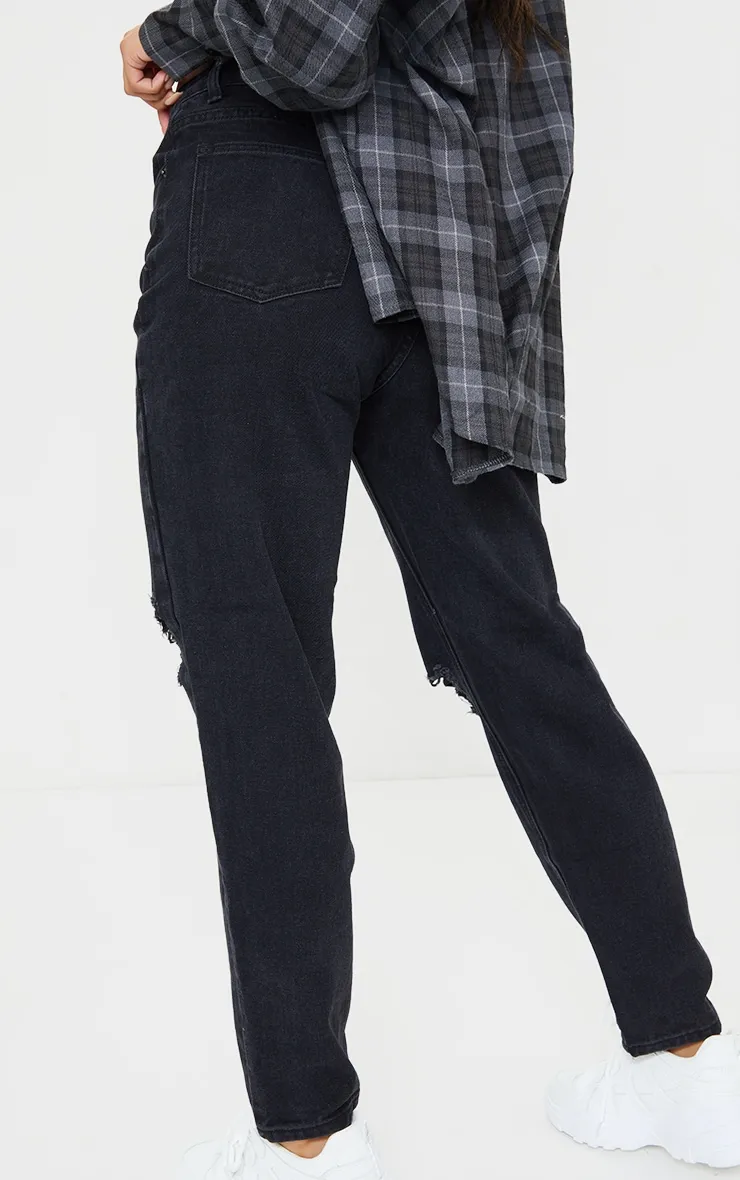 PRETTYLITTLETHING Washed Black Knee Ripped Mom Jeans sold by Pretty Little Thing product image thumbnail 3