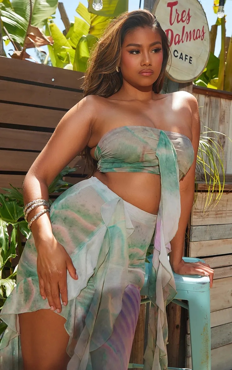 Multi Water Print Beach Bandeau Top sold by Pretty Little Thing