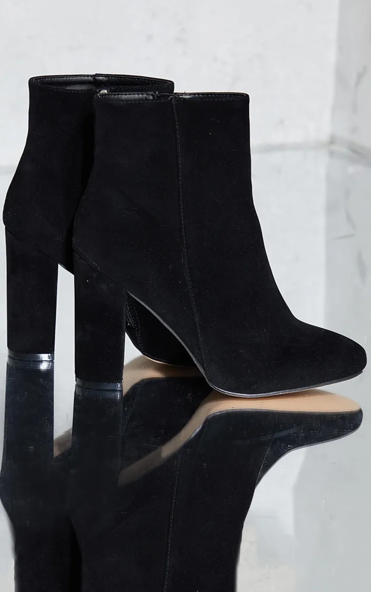 Black Wide Fit Behati Block Heeled Ankle Boot sold by Pretty Little Thing product image thumbnail 3