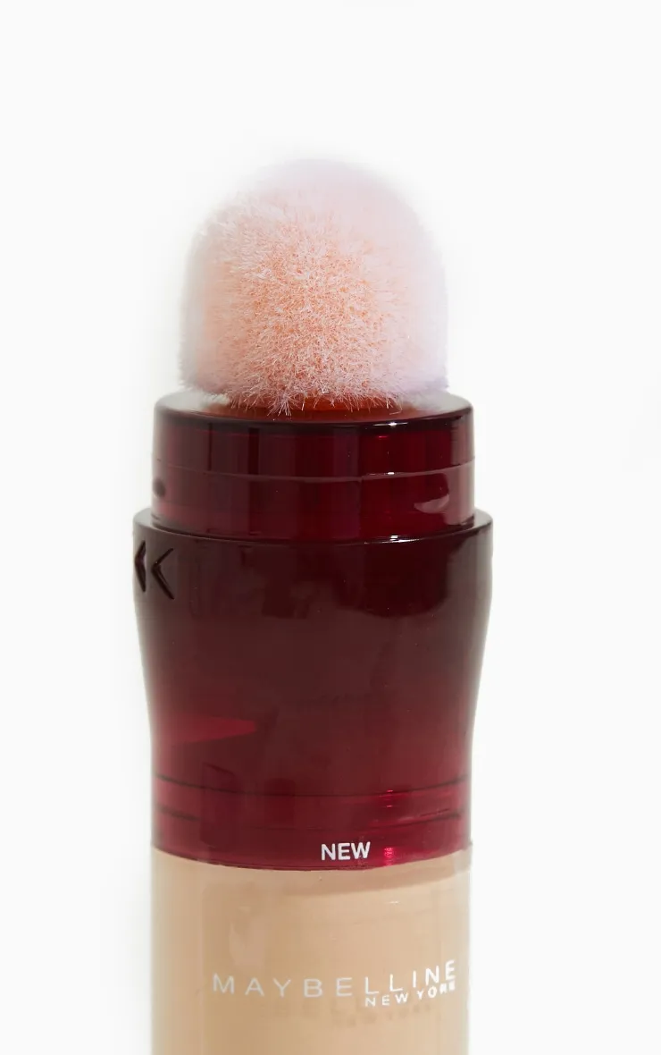 Maybelline Eraser Eye Concealer 01 Light sold by Pretty Little Thing product image thumbnail 2