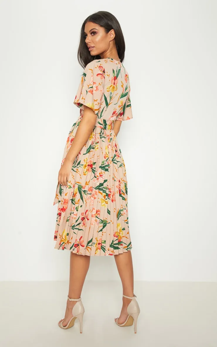 Pink Floral Pleated Midi Dress sold by Pretty Little Thing product image thumbnail 2
