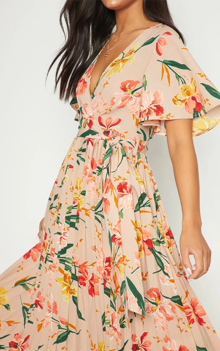 Pink Floral Pleated Midi Dress sold by Pretty Little Thing product image thumbnail 4