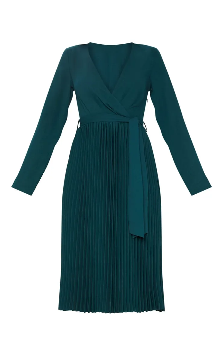 Emerald Green Long Sleeve Pleated Midi Dress sold by Pretty Little Thing product image thumbnail 3