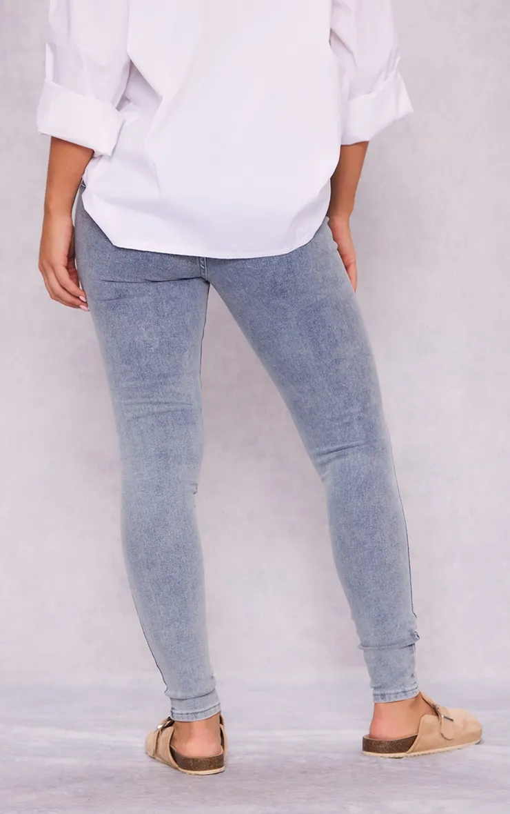 PRETTYLITTLETHING Vintage Wash Knee Rip 5 Pocket Skinny Jeans sold by Pretty Little Thing product image thumbnail 3