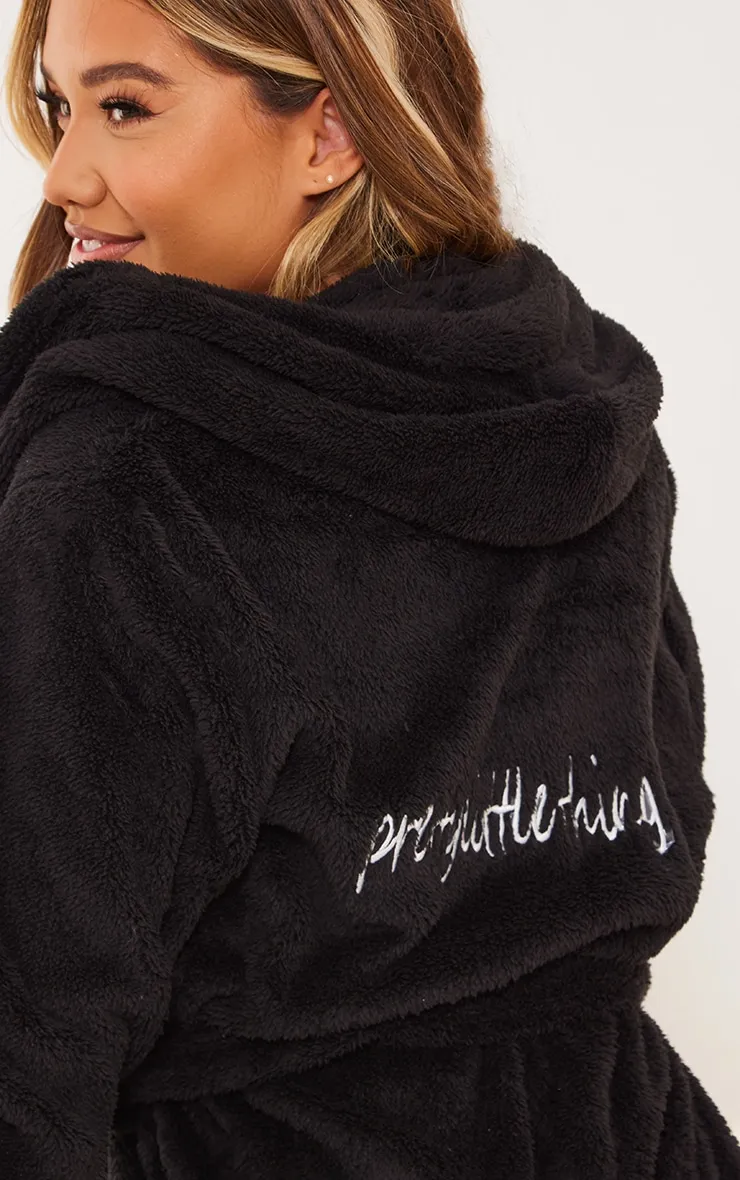 PRETTYLITTLETHING Black Fluffy Dressing Gown sold by Pretty Little Thing product image thumbnail 4