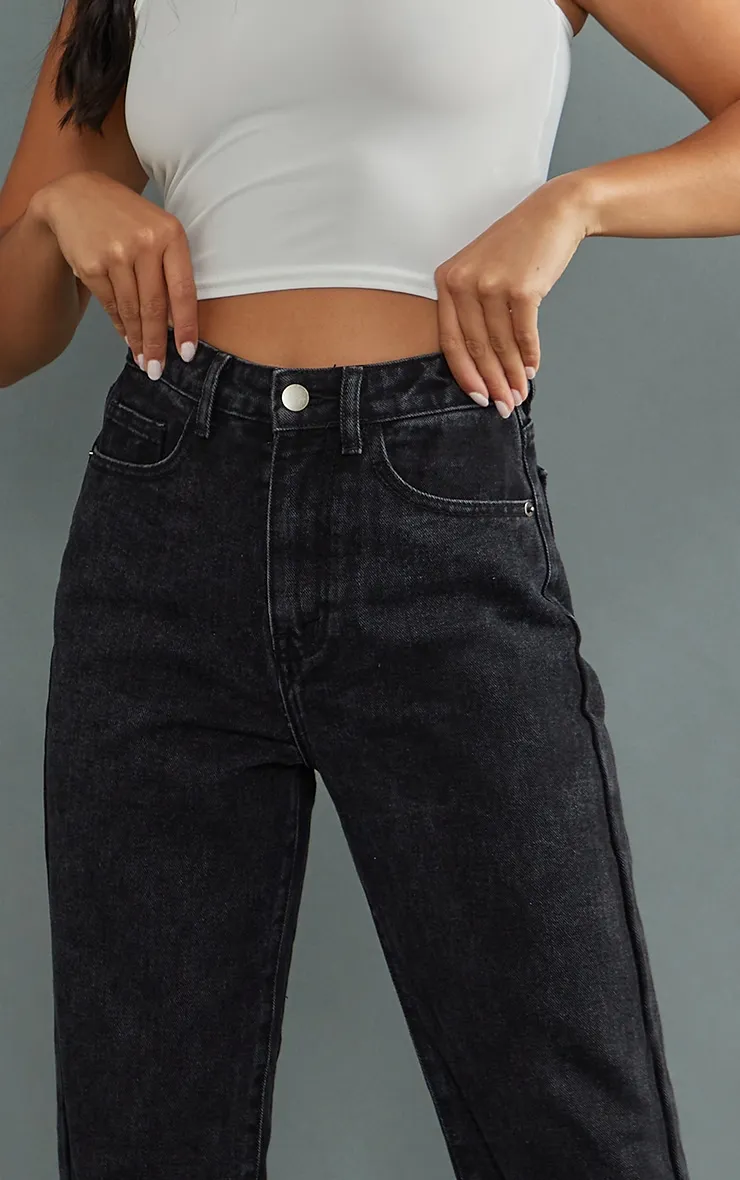 Petite Black Split Hem Jeans sold by Pretty Little Thing product image thumbnail 4