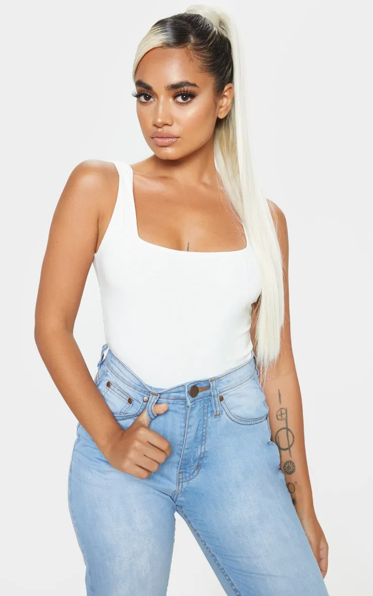 LullaBellz Grande Lengths 26" Straight Wraparound Pony Bleach Blonde sold by Pretty Little Thing product image thumbnail 2