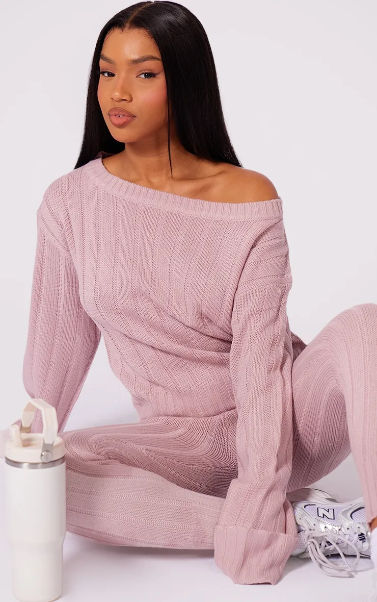 Rose Bardot Jumper And Legging Lounge Set sold by Pretty Little Thing product image thumbnail 4