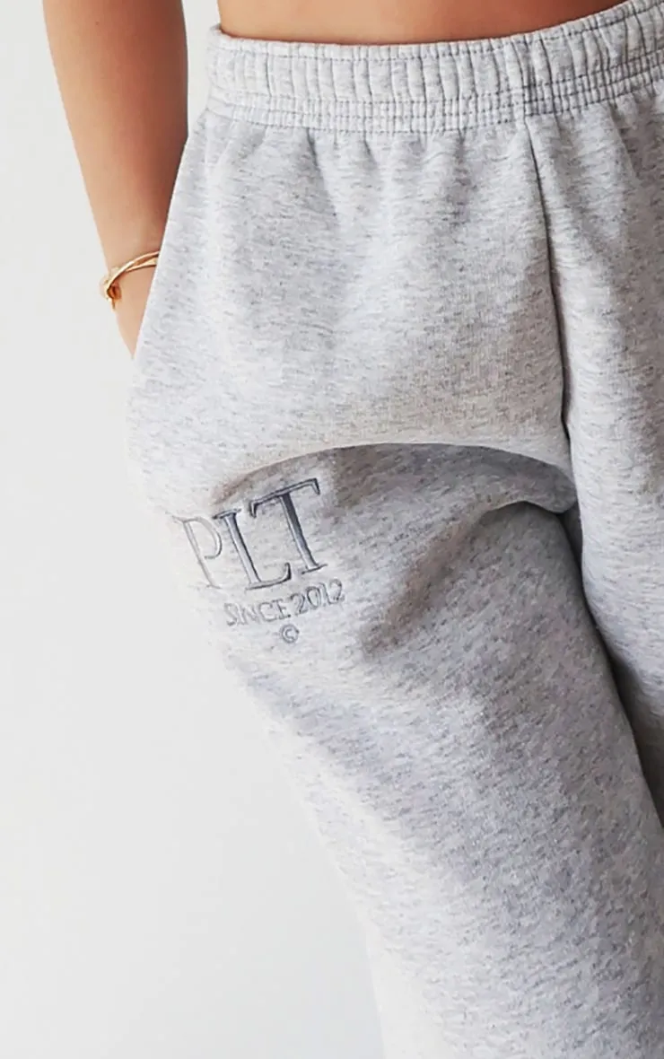 PRETTYLITTLETHING Ash Grey Established Slogan Casual Joggers sold by Pretty Little Thing product image thumbnail 4