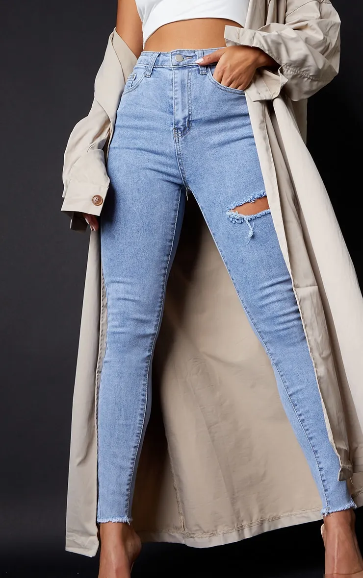 PRETTYLITTLETHING Petite Vintage Wash Thigh Rip Raw Hem 5 Pocket Skinny Jeans sold by Pretty Little Thing product image thumbnail 4