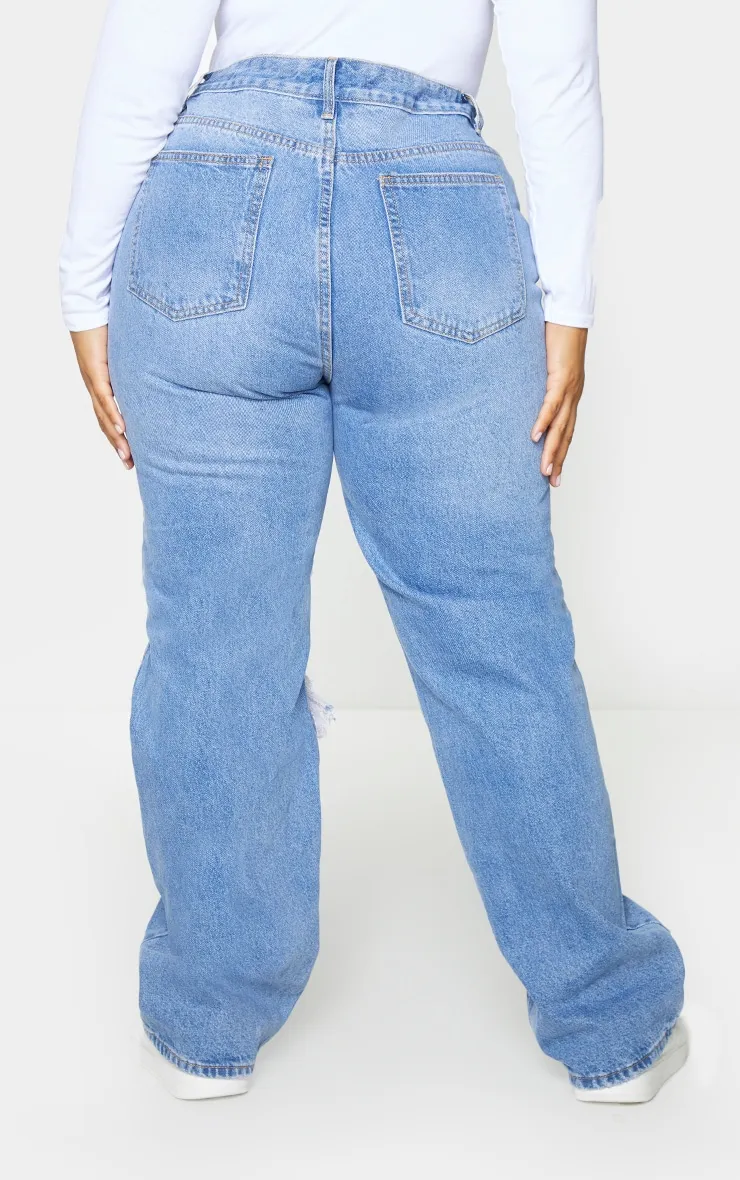 Plus Light Blue Wash Open Knee Long Leg Straight Leg Jeans sold by Pretty Little Thing product image thumbnail 3