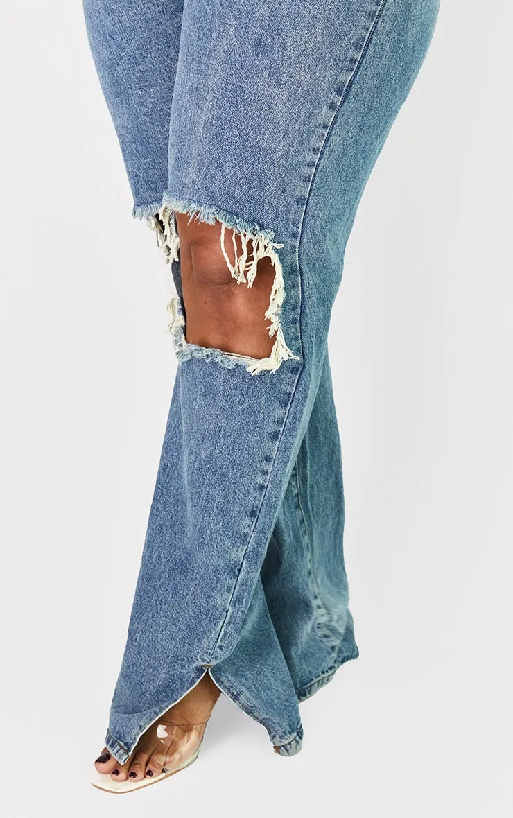 Plus Vintage Wash Ripped Knee Split Hem Jeans sold by Pretty Little Thing product image thumbnail 4