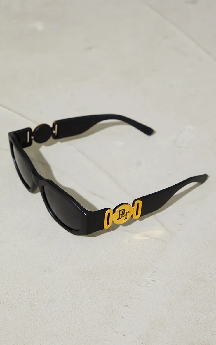PRETTYLITTLETHING Black With Gold Side Detail Round Frame Sunglasses sold by Pretty Little Thing product image thumbnail 2