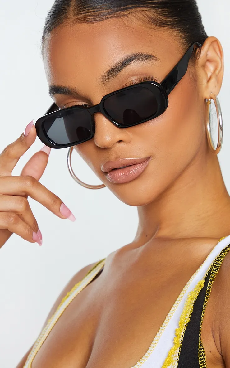Black Round Frame Slim Sunglasses sold by Pretty Little Thing