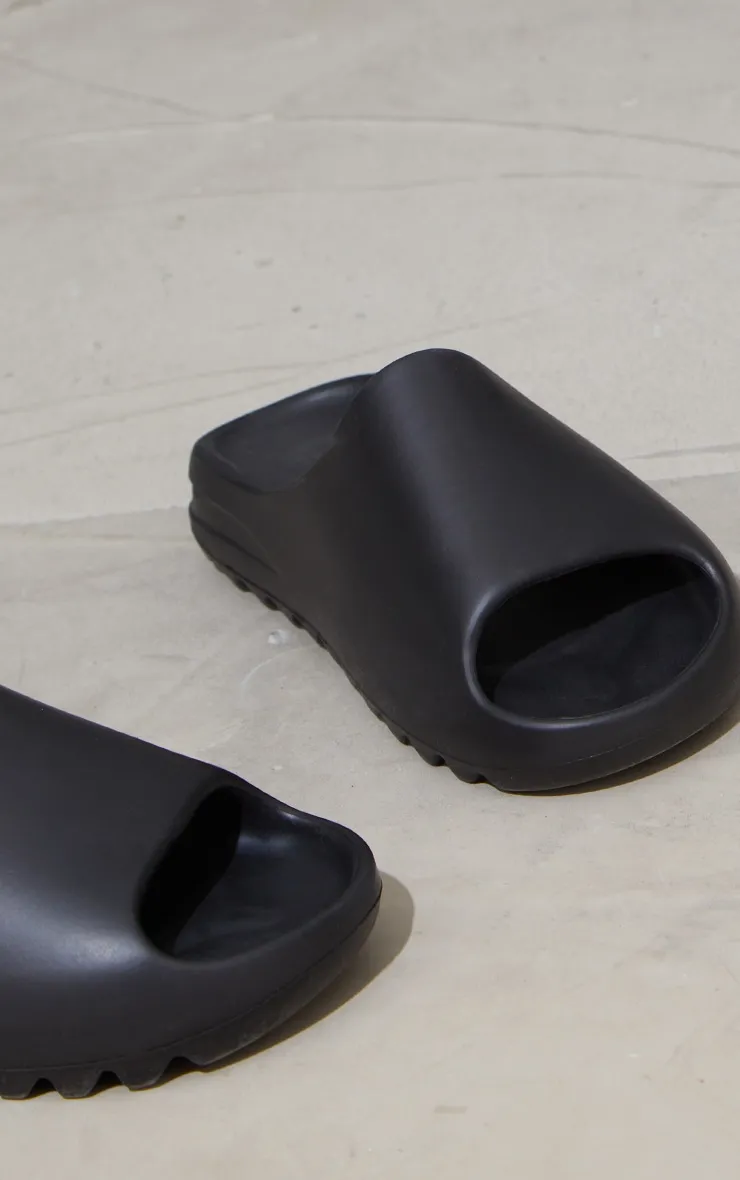 Black Rubber Ribbed Sole Sliders sold by Pretty Little Thing product image thumbnail 4