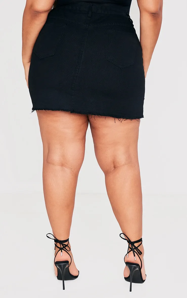 Plus Basic Black Denim Skirt sold by Pretty Little Thing product image thumbnail 3