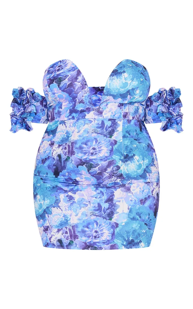 Plus Blue Floral V Neck Ruffle Sleeve Bodycon Dress sold by Pretty Little Thing product image thumbnail 5
