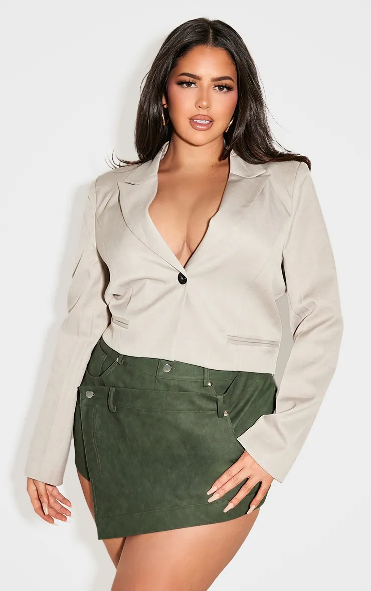 Plus Forest Green Faux Leather Wrap Detail Skort sold by Pretty Little Thing product image thumbnail 4