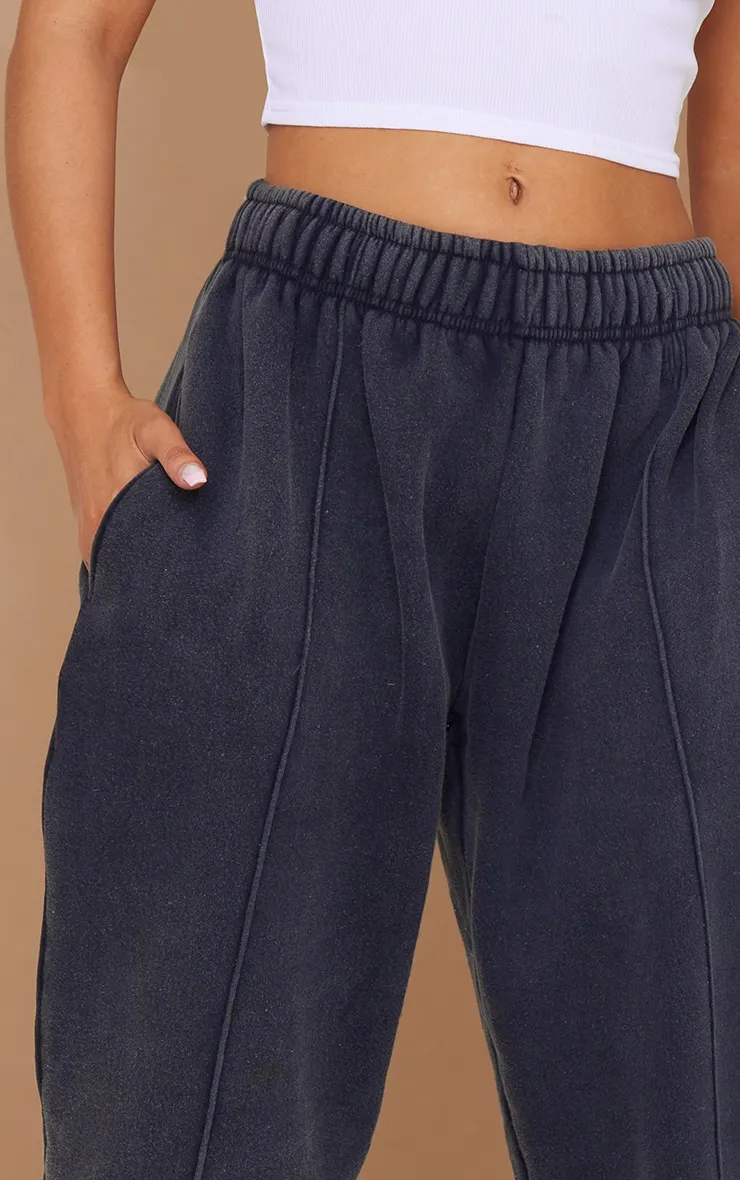 Charcoal Pintuck Detail Oversized Joggers sold by Pretty Little Thing product image thumbnail 4